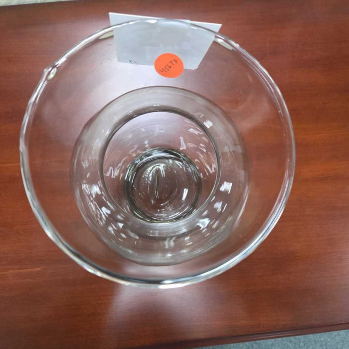 GLASS VASE BT