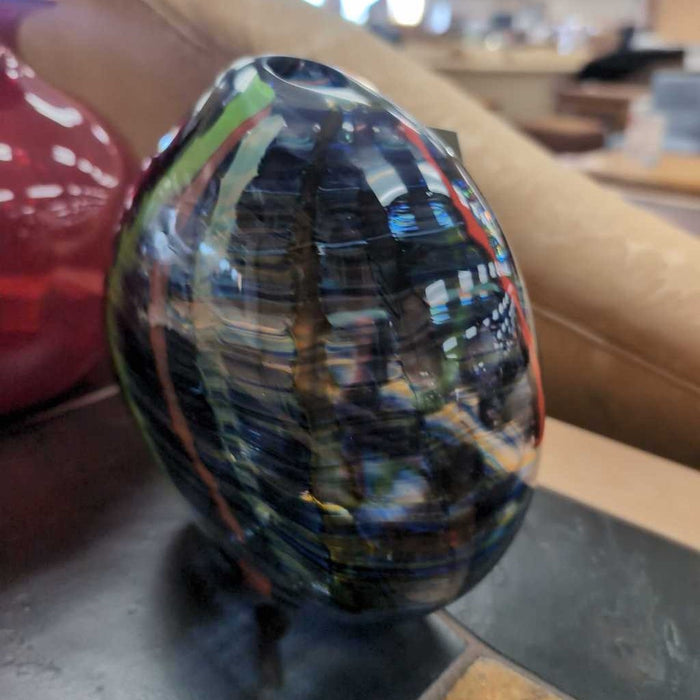 SMALL BLUE VASE BA