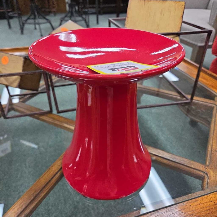 RED CANDLE STAND BA