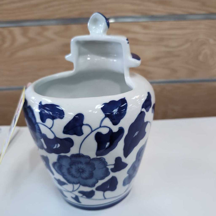WHITE & BLUE VASE BA