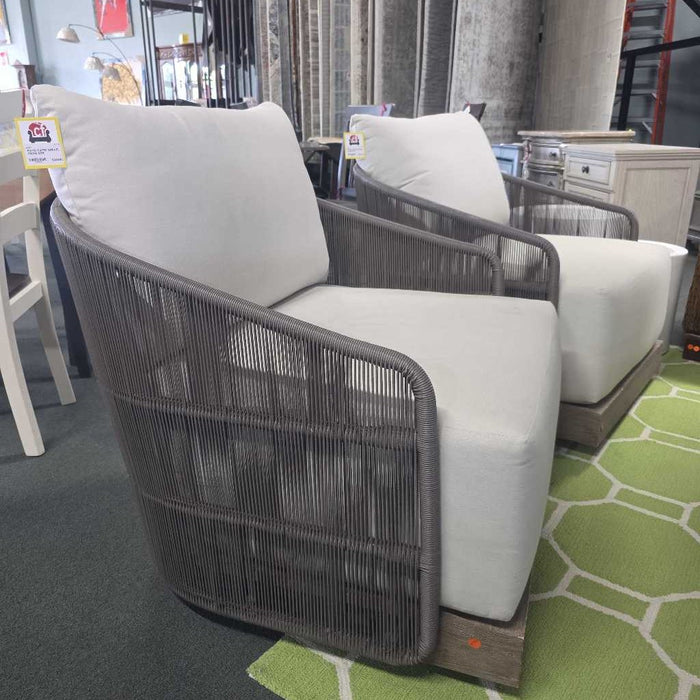 PATIO SWIVEL CHAIR BTK