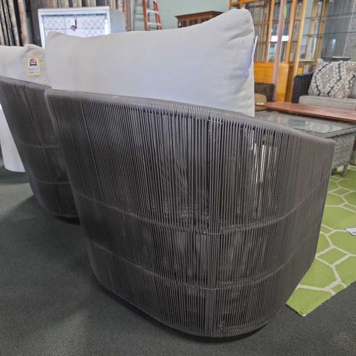 PATIO SWIVEL CHAIR BTK
