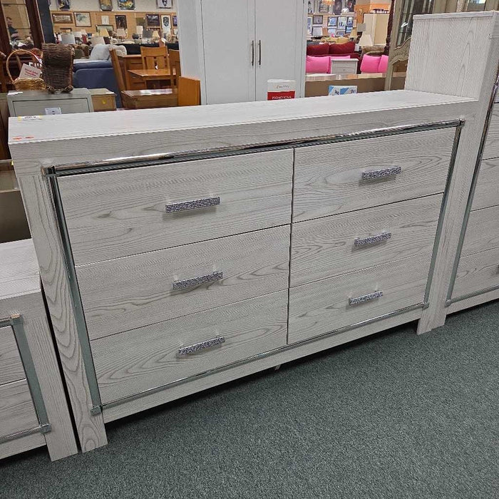 DRESSER WITH MIRROR BTK