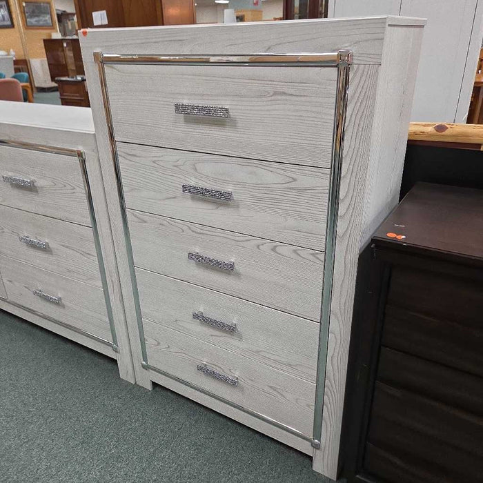 TALLBOY DRESSER BAH
