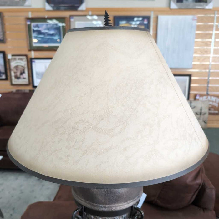 FLOOR LAMP TB