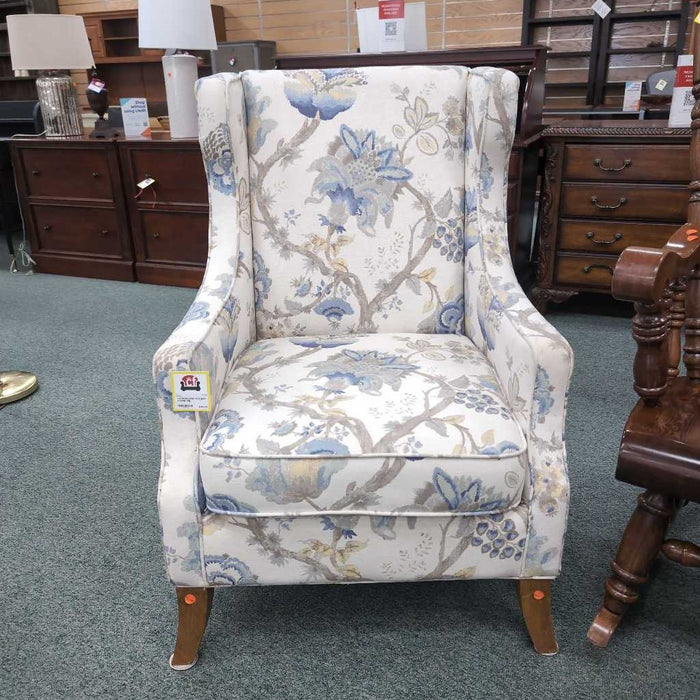 ACCENT CHAIR TB