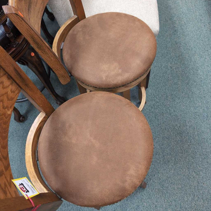 SET OF 2 STOOLS BHC