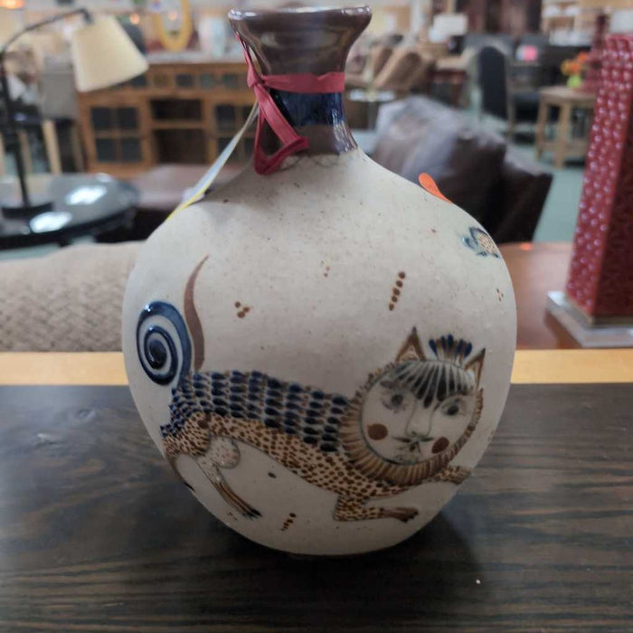 VASE BT
