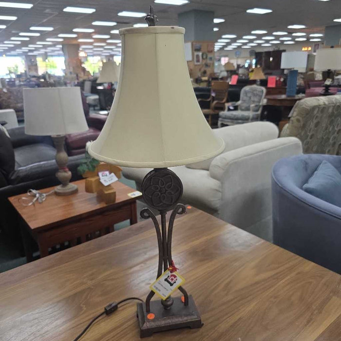 LAMP BT