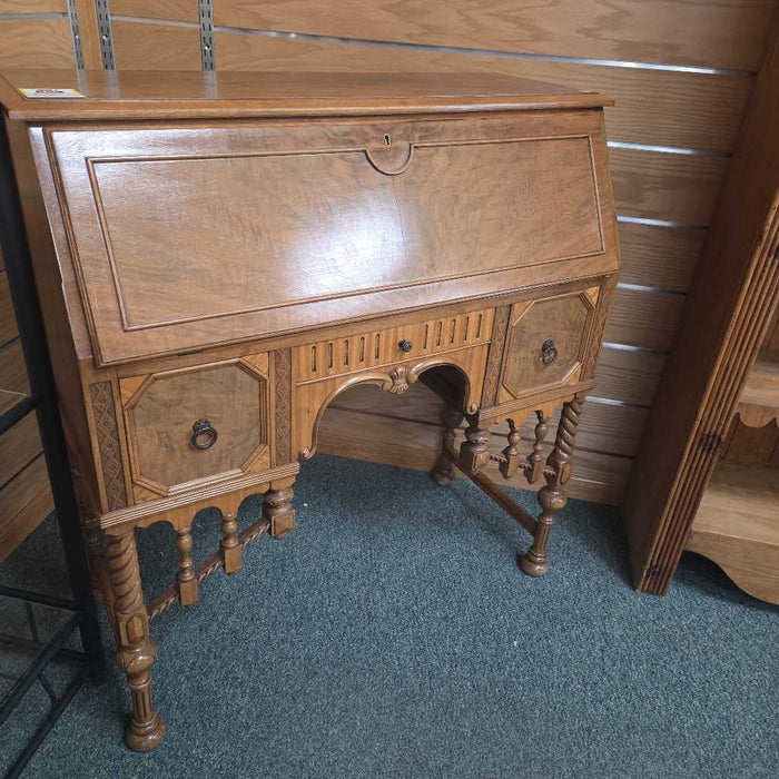 SECRETARY DESK BTK