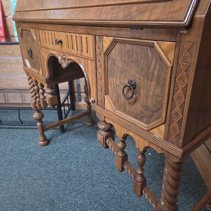 SECRETARY DESK BTK