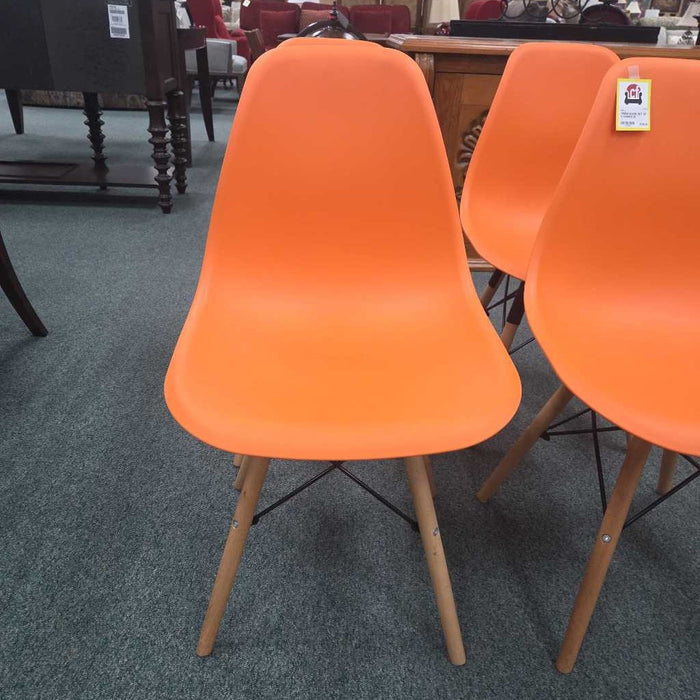 SET OF 4 CHAIRS MI