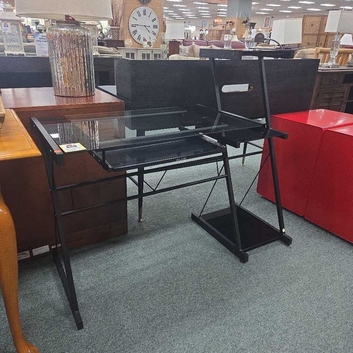 GLASS DESK KL