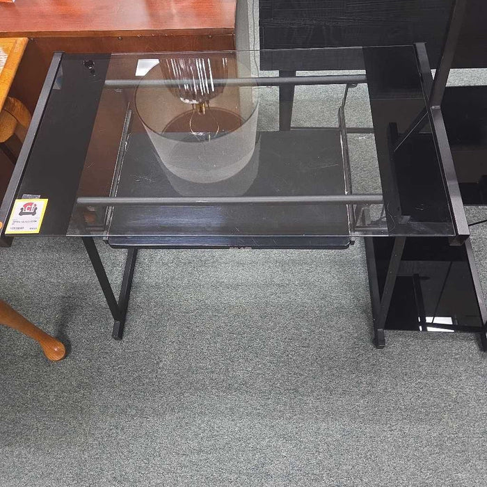 GLASS DESK KL