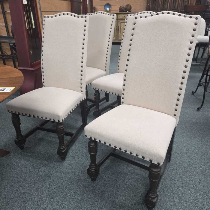 SET OF 4 CHAIRS BAH