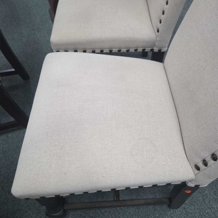 SET OF 4 CHAIRS BAH