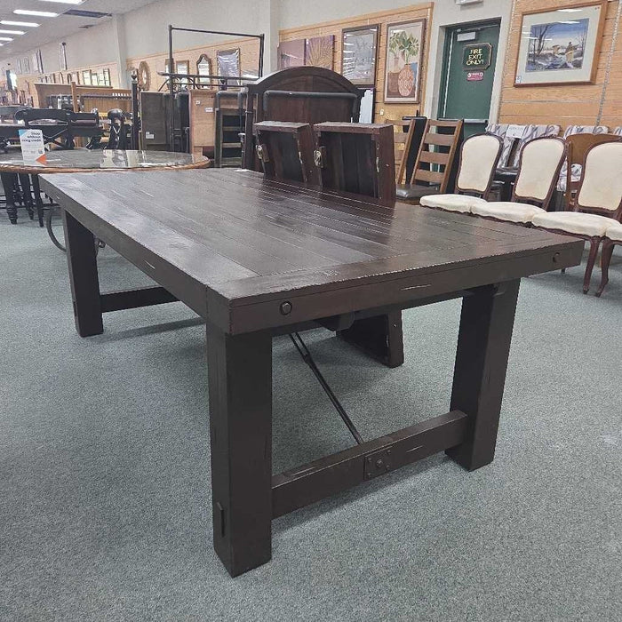 TABLE WITH 2 LEAVES BBH
