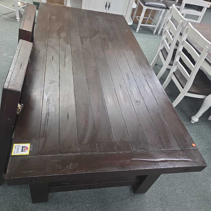 TABLE WITH 2 LEAVES BBH