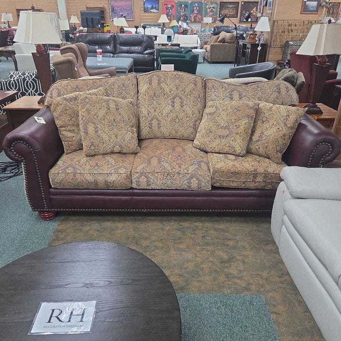SOFA LAC