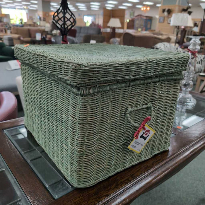 GREEN BASKET BA