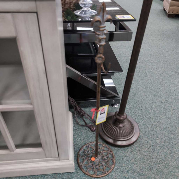 WREATH HANGER BA