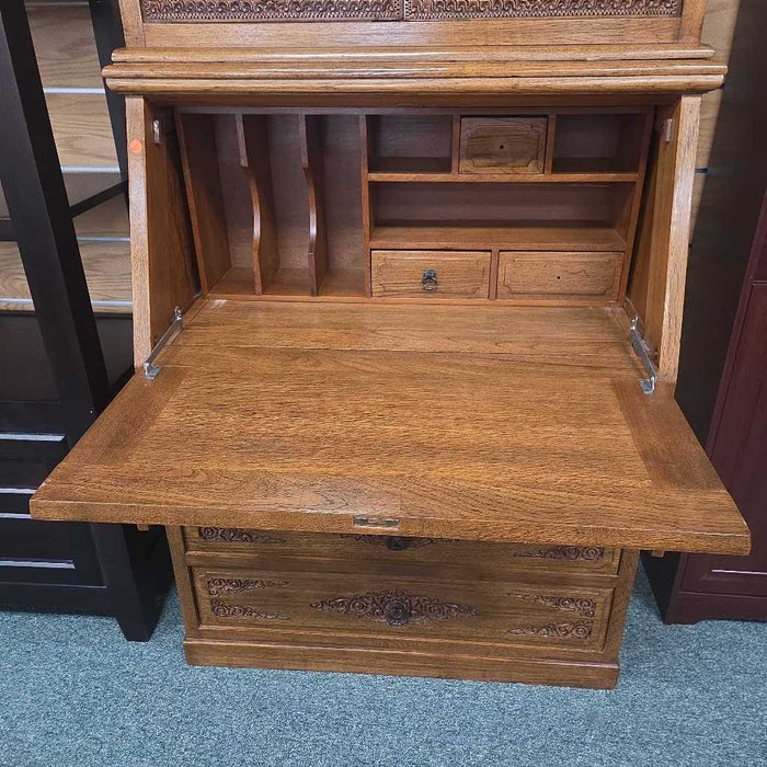 SECRETARY DESK WITH HUTCH ALK