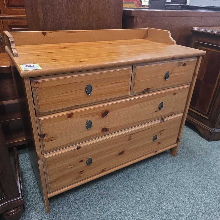 CHEST OF DRAWERS TB