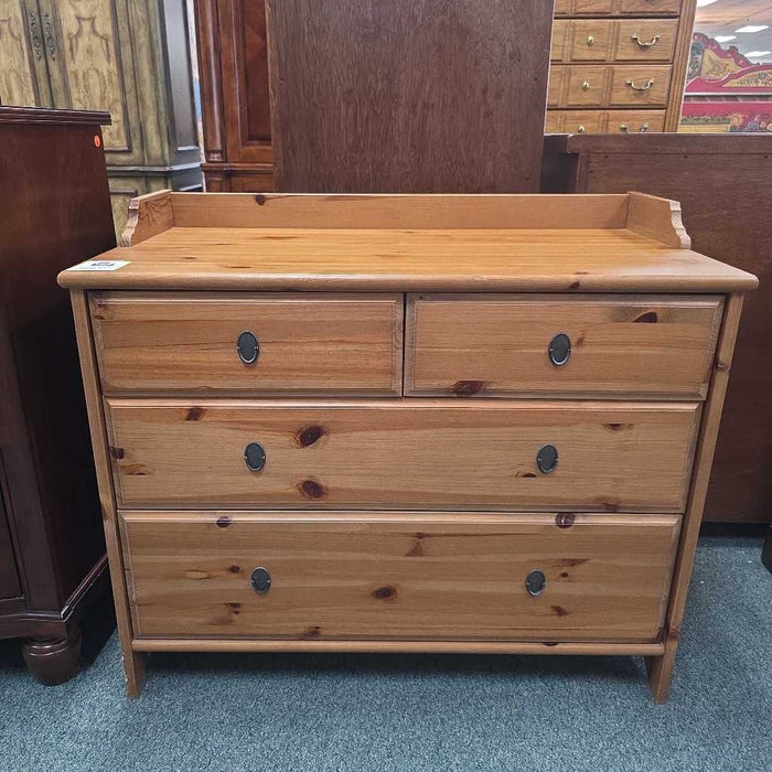 CHEST OF DRAWERS TB