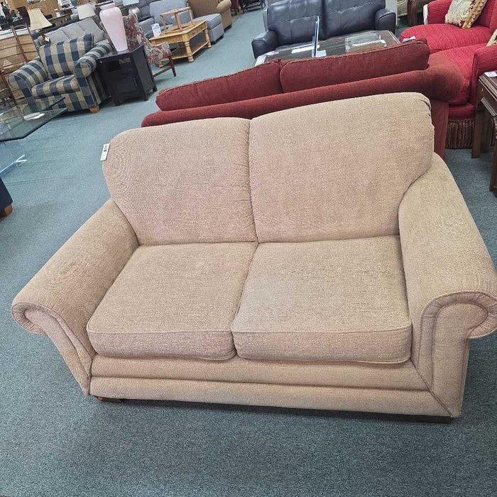 LAZBOY LOVESEAT LSH