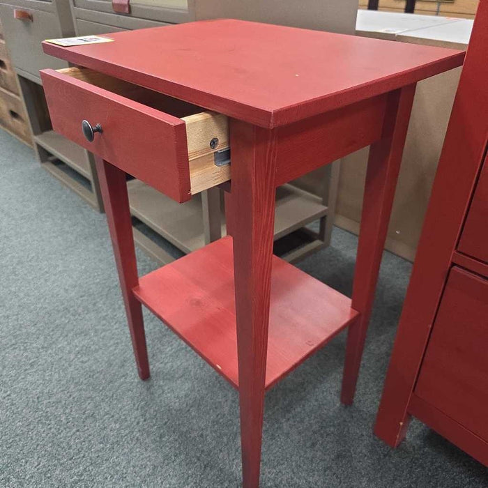 RED NIGHTSTAND LS