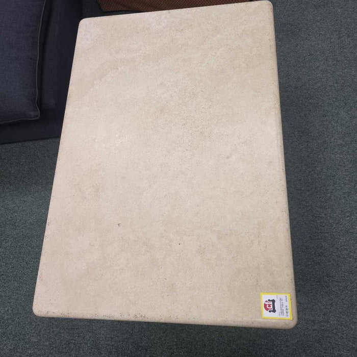 STONE COFFEE TABLE TM