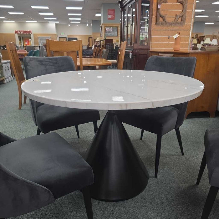 MARBLE TABLE 4 CHAIRS KKT