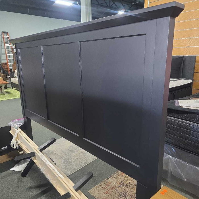 BLACK CAL KING BED CKK