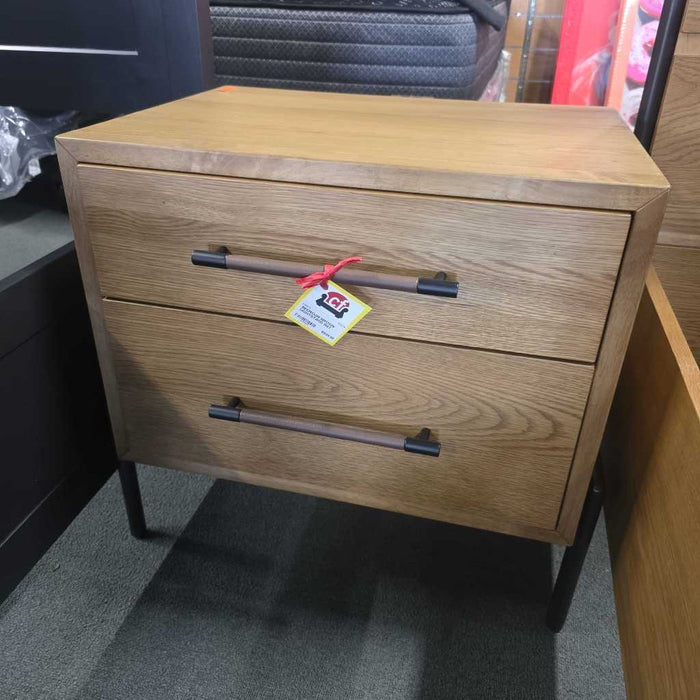 BROWN NIGHTSTAND BST