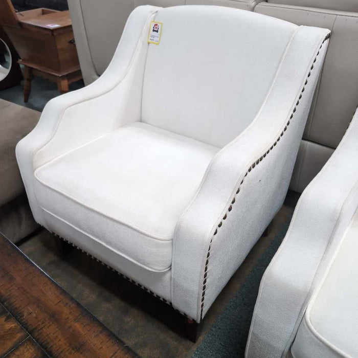 ACCENT CHAIR BBM