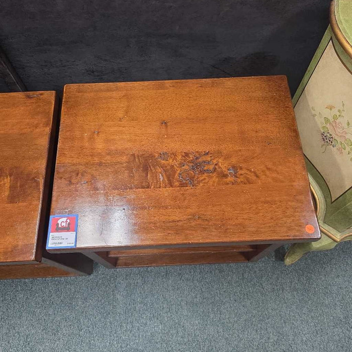 NIGHTSTAND SK