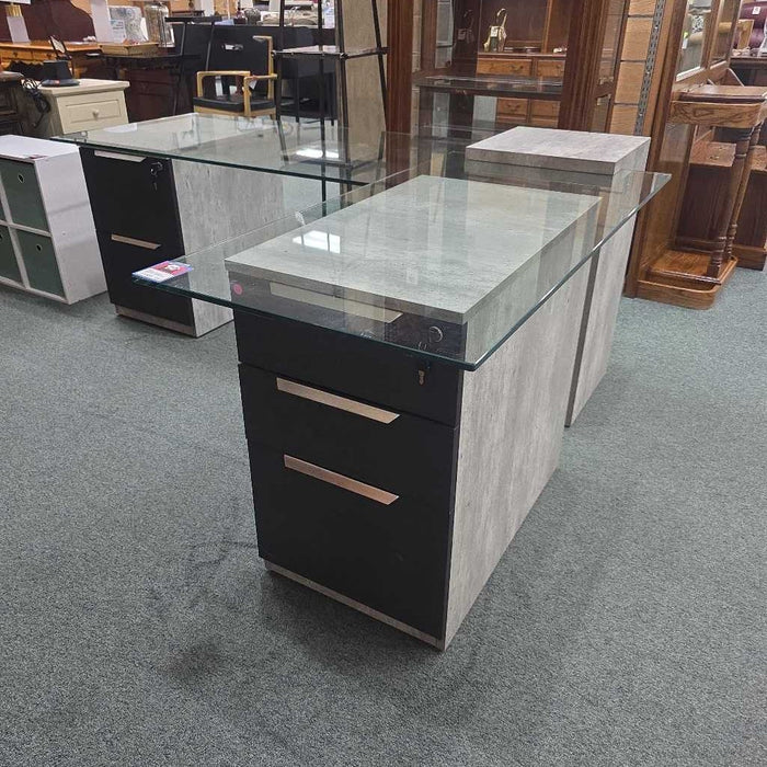 GLASS L SHAPED DESK CKK
