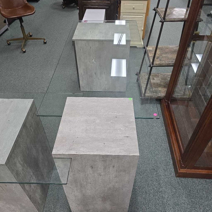 GLASS L SHAPED DESK CKK