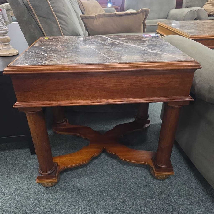 END TABLE WITH DRAWER TM