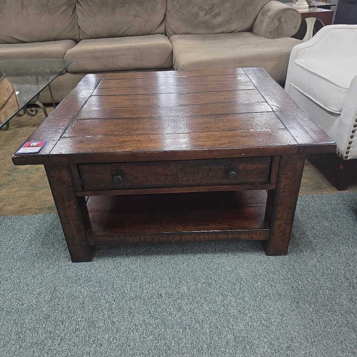 SQUARE COFFEE TABLE BAH