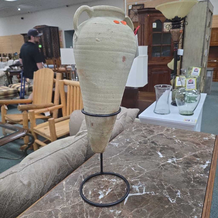 VASE WITH SILKS AT