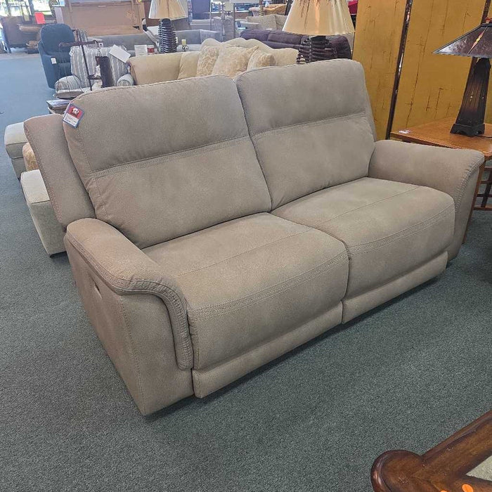 LOVESEAT RECLINER MIH