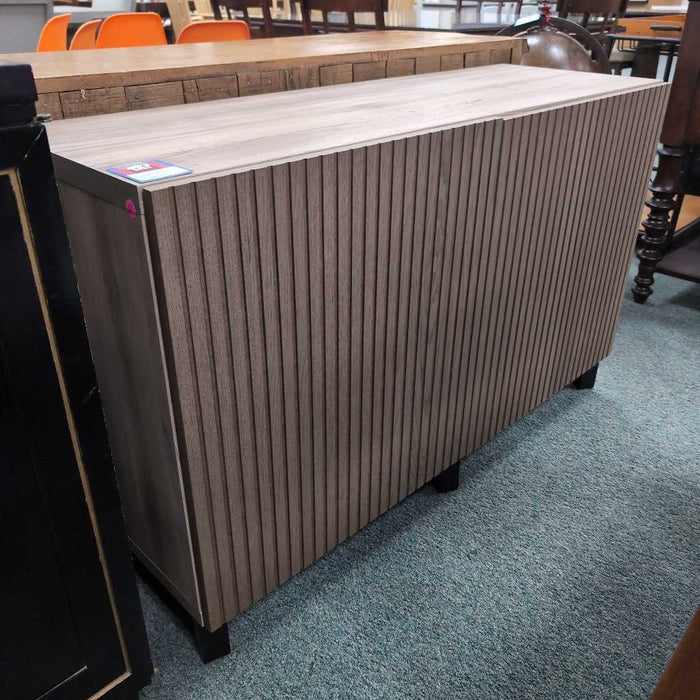 ACCENT CABINET MI