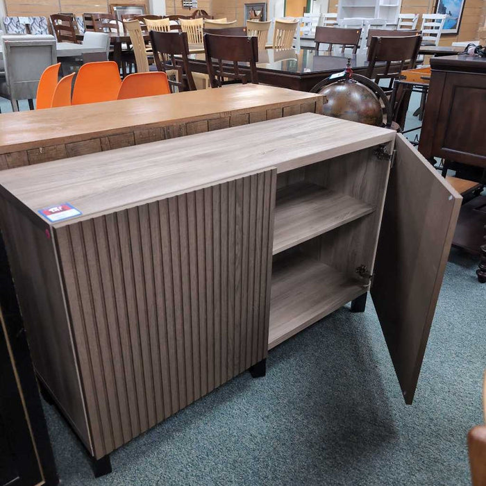 ACCENT CABINET MI