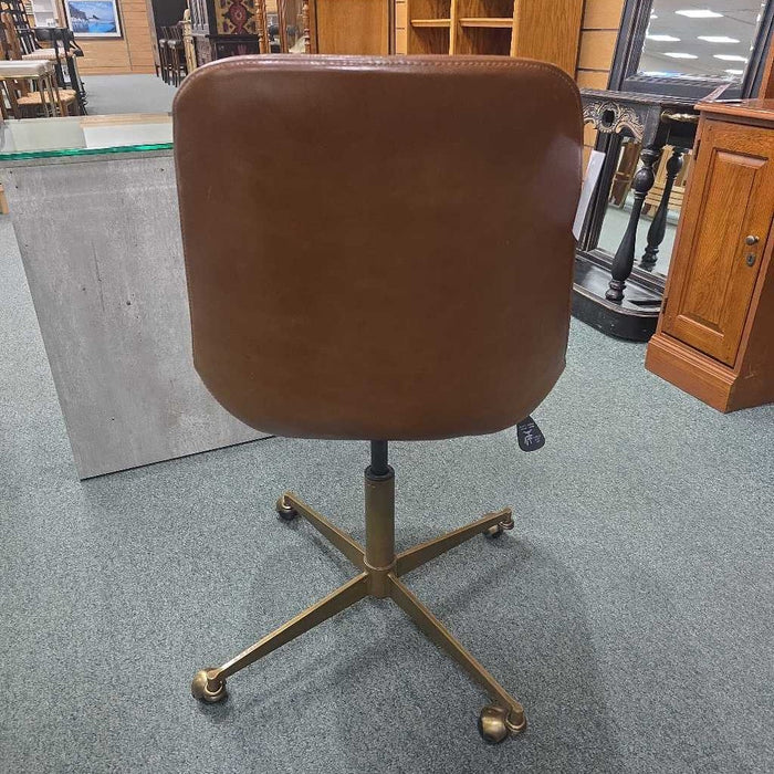 DESK CHAIR MI