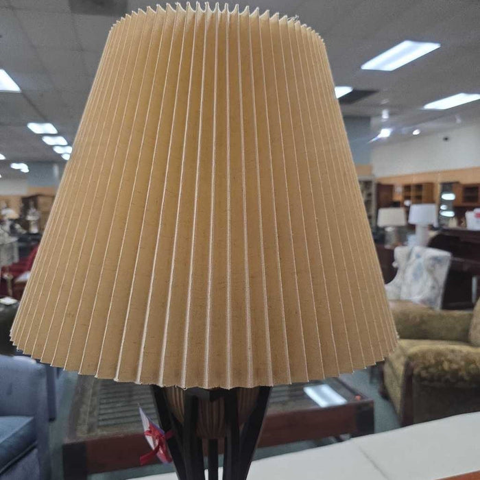 LAMP AT