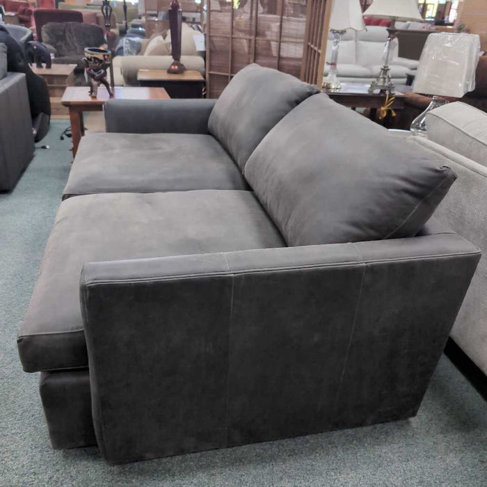 C&B DEEP APARTMENT SOFA MIH