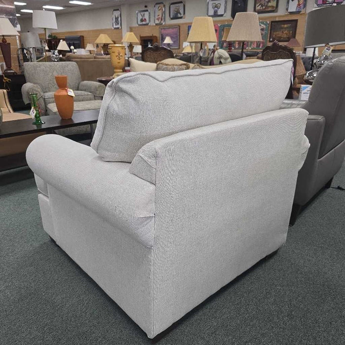 ACCENT CHAIR BTK