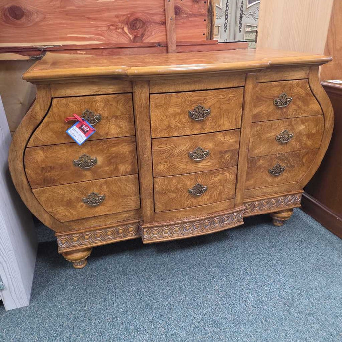DRESSER ALK