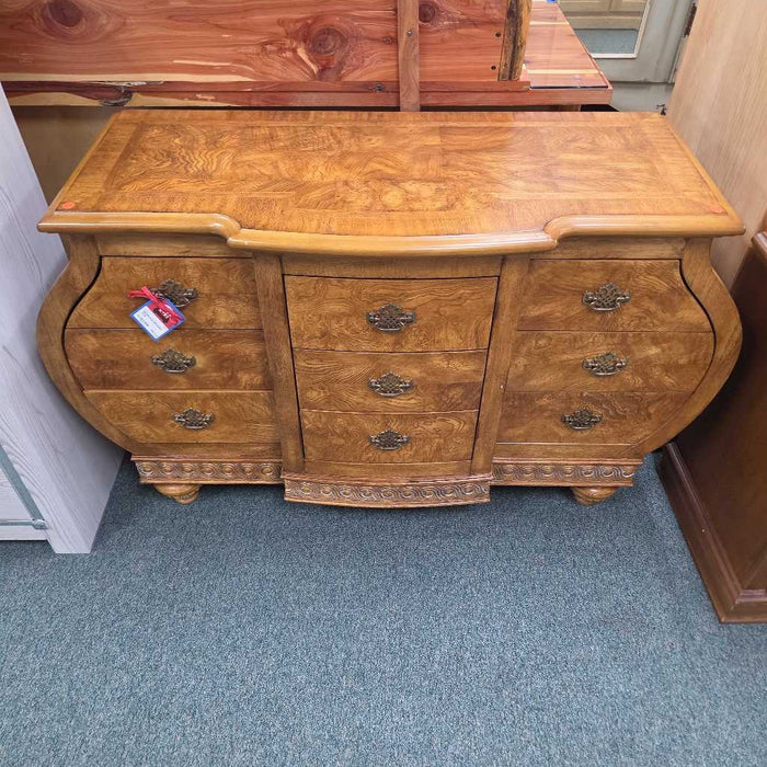 DRESSER ALK